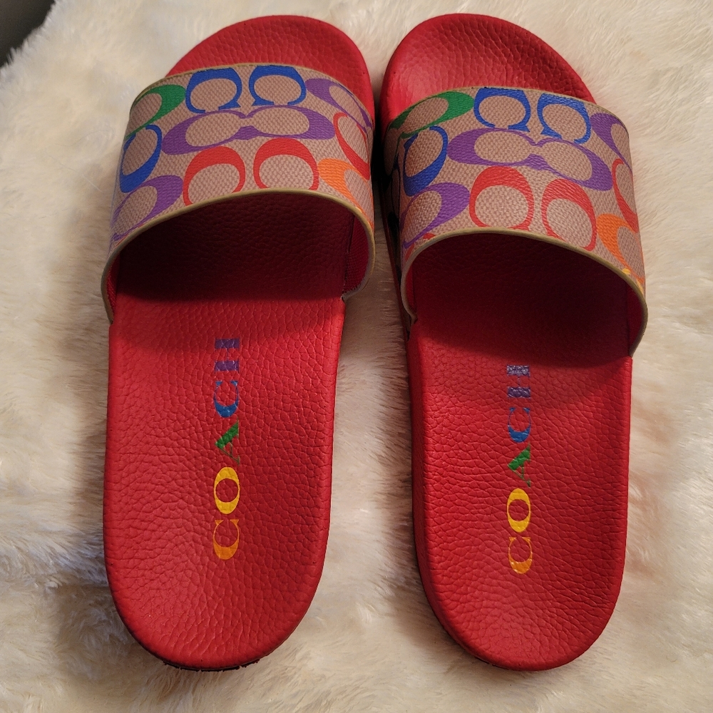COACH New York Signature Rainbow  Pool Slides Womens Size 9